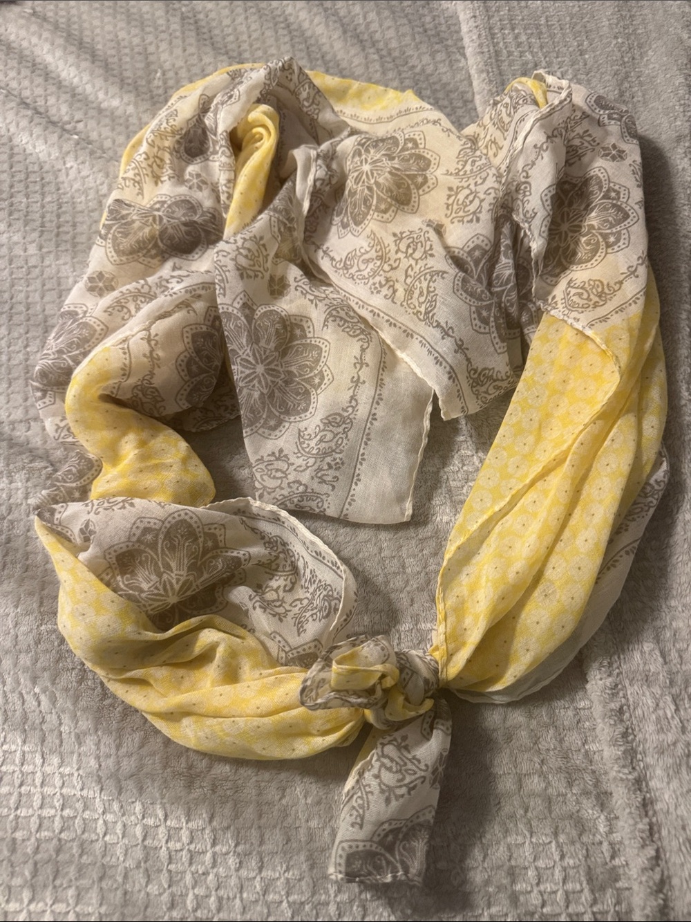 Lightweight Yellow and Beige Paisley Scarf